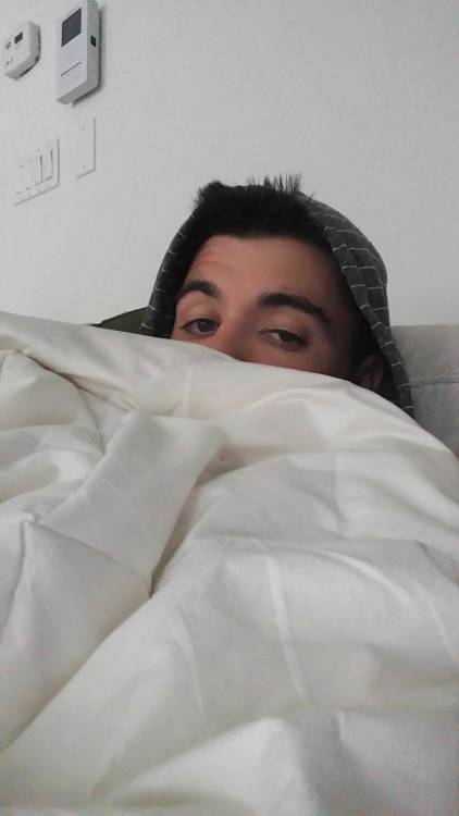It’s soooo nice to do nothing and hang on the couch all day.