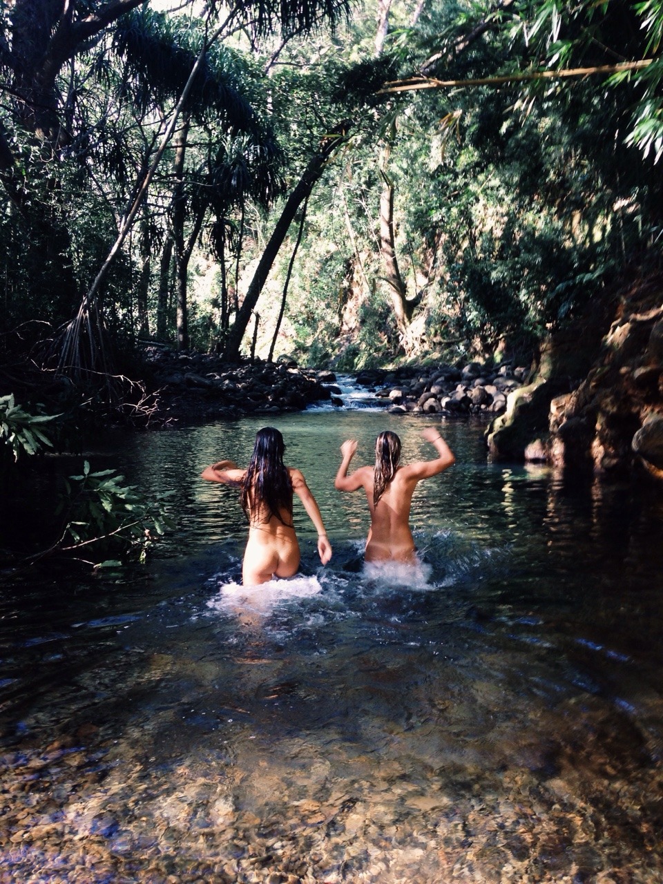 Várias danadinhas