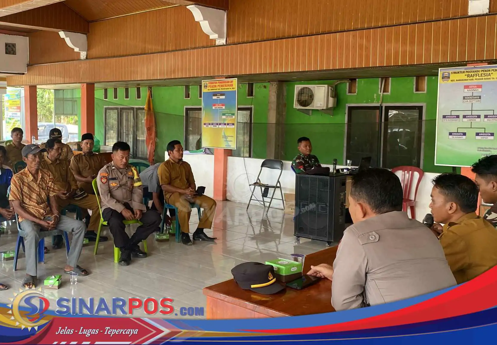 Penyuluhan Kamtibmas dan Bahaya Narkoba Warnai Kegiatan Nonfisik TMMD ke-124 Kodim 0422/Lampung Barat