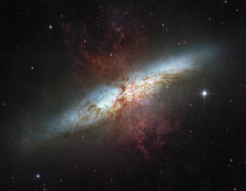 Porn photo startswithabang:  These Two Galaxies Can’t