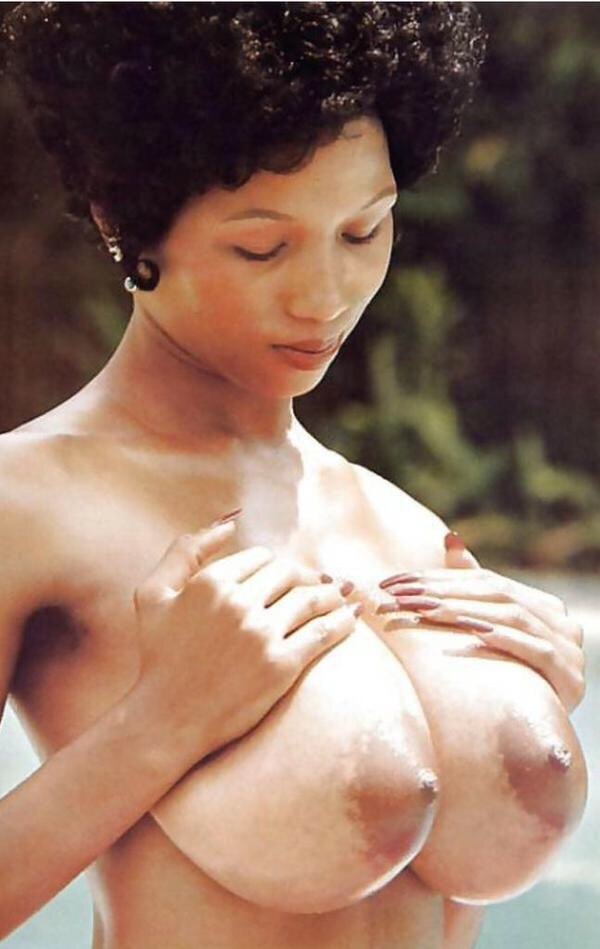 dumptruckthicc:  Vintage