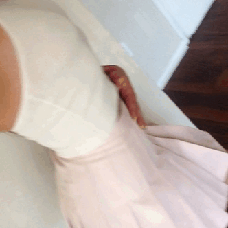 littleslave:  no bra no panties 