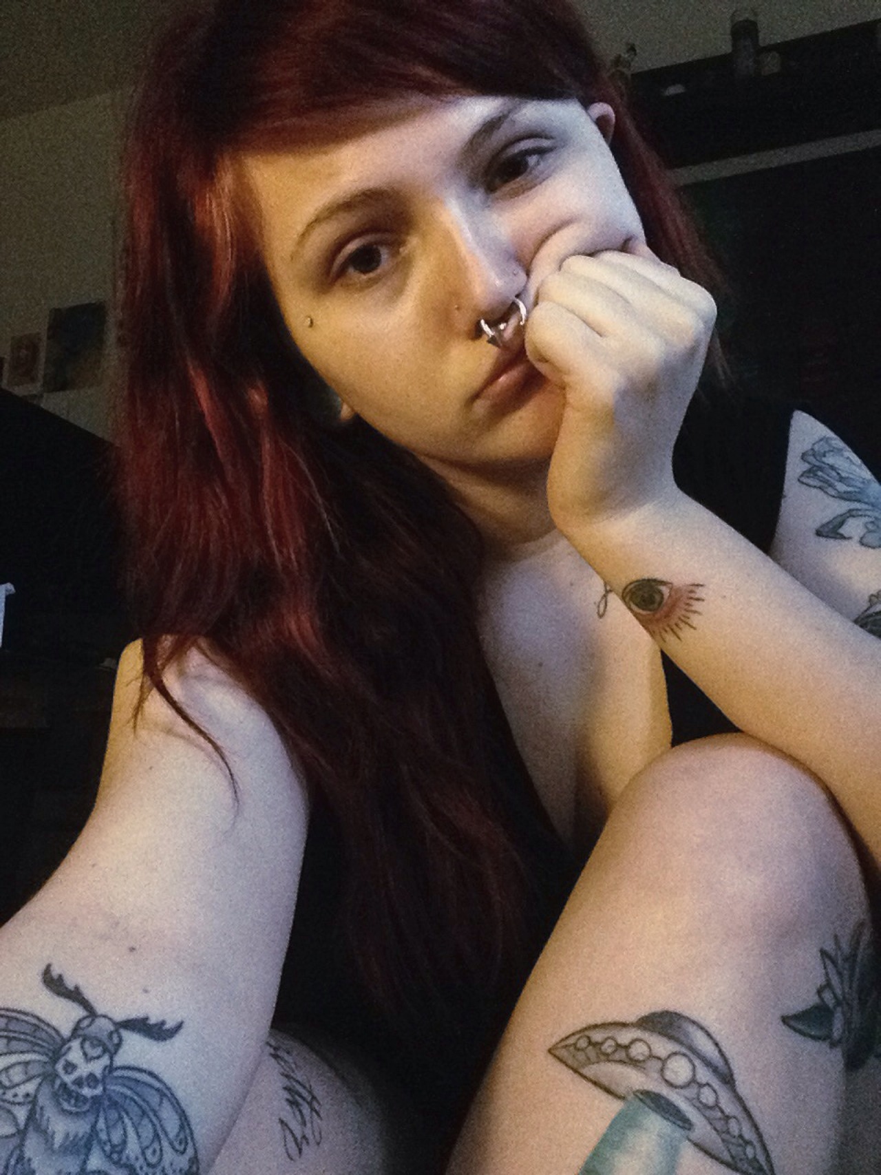 m0rphlne:  angry tattooed squish face