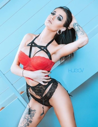 Cloe raven nudes