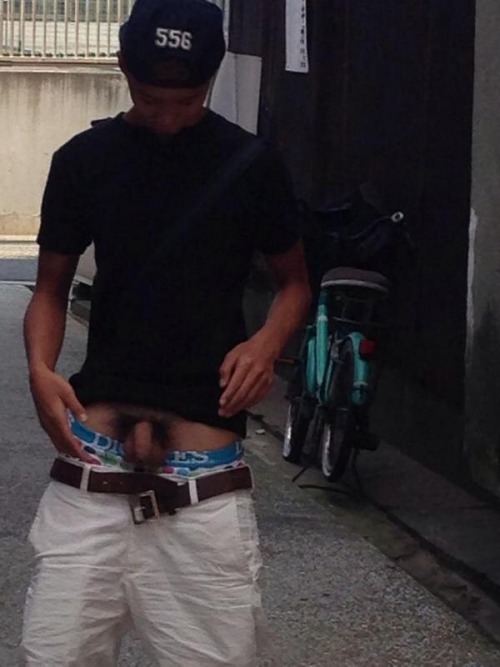 sexmansexgaysex:blue-malecnq-q3ikh20u:dekkaichinko:いいな！無邪気なDKかわいい