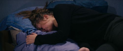 kayascodeliaro:  He’s not the problem. I’m missing something. I’m all messed up. I’m crazy. Blue is the Warmest Colour (2013)