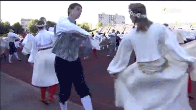 How Estonians dance at the club