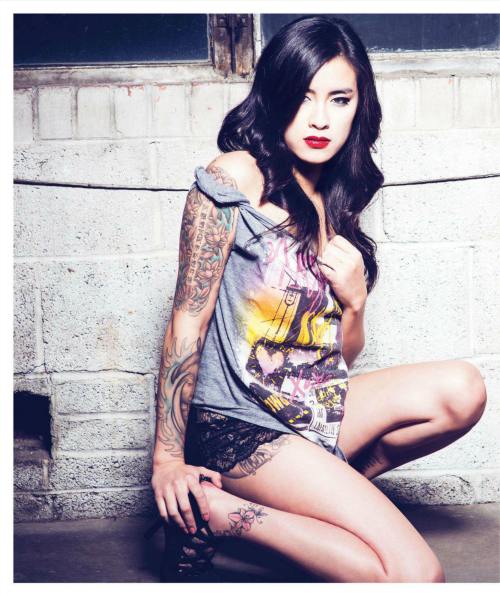 fuckyeahtattooedgirls:  Jessica 