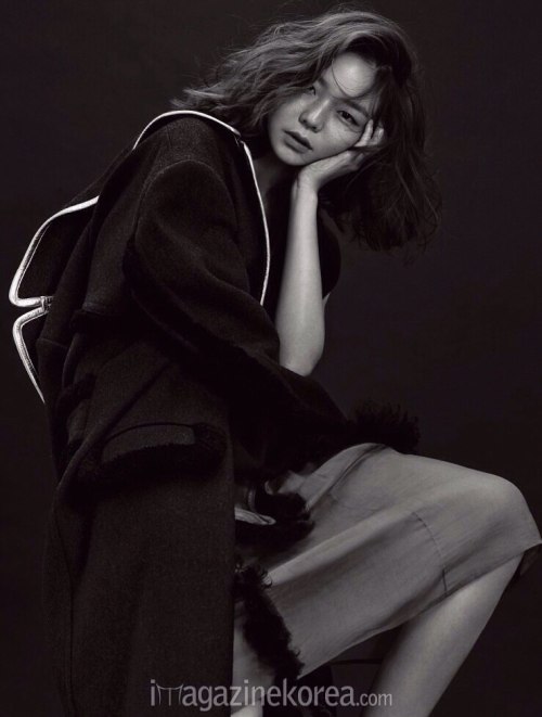 Lee Som Для Harper’s Bazaar 10/2014