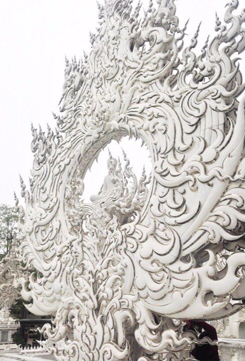 XXX magic-of-eternity:  White Temple. Thailand. photo