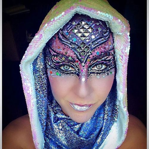 @Regrann_App from @c_love_lambert This Galactic makeup I created is circulating a lot due to the lo