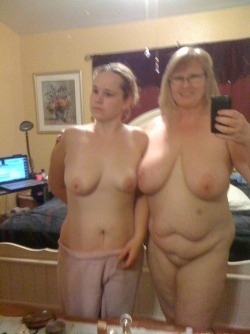 Lustfulsabine:  Hot How Mommy And Her Daughter Are Posing In Front Of The Mirror