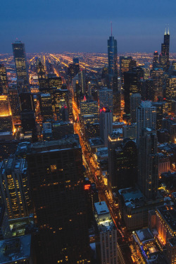 livingpursuit:  Chicago After Dark by Romeo