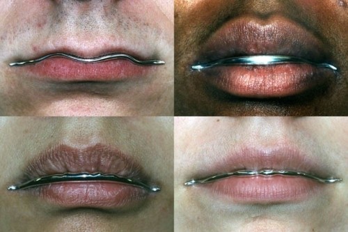 pinerosolanno:Lip Liner (2003)