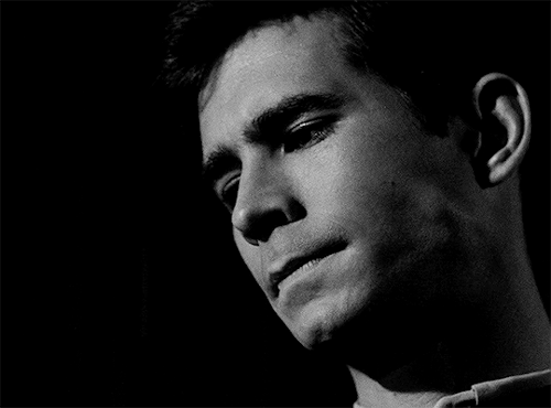 crudupbilly: ANTHONY PERKINS in PSYCHO (1960), dir. Alfred Hitchcock.