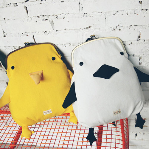 summersunny88:Chicken backpack and squishy toysOO1      ☘ ☘ ☘     OO2OO3      ☘ ☘ ☘     OO4OO5      