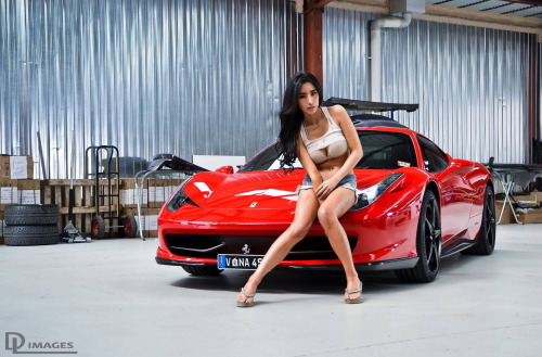 luxury-car-divas:Girl in carGirls and cars Twitter