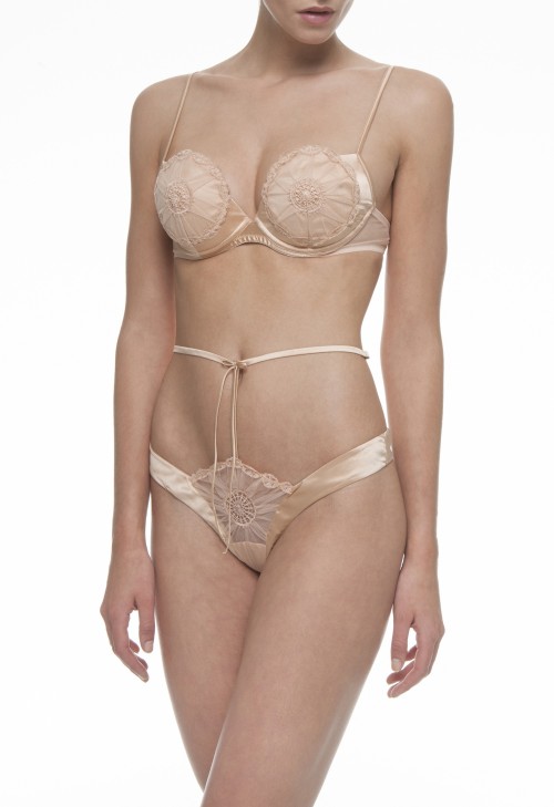 exclusivelyselectedlingerie:  La Perla SS2014 ‘Java Dancer’ Collection 