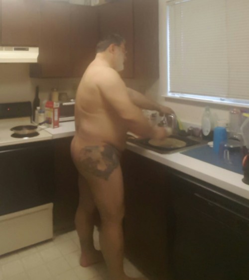 nakedinmonterey:Enjoying some time #clothesfree while the neighborhood is still asleep! Above, doing