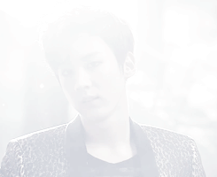 anataemy-blog1:  chunji in missing. 