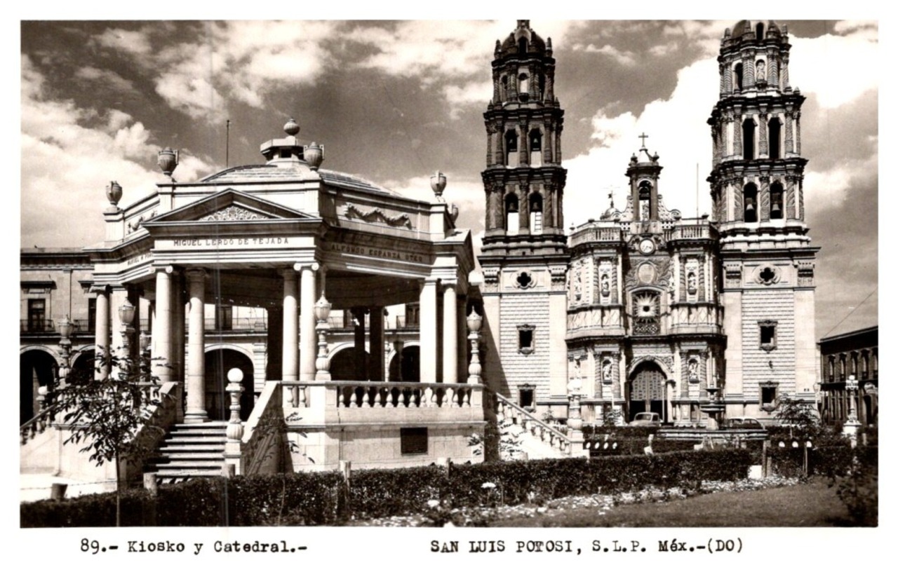 Places of Worship - Basílica Santuario de Nuestra Señora de Guadalupe...