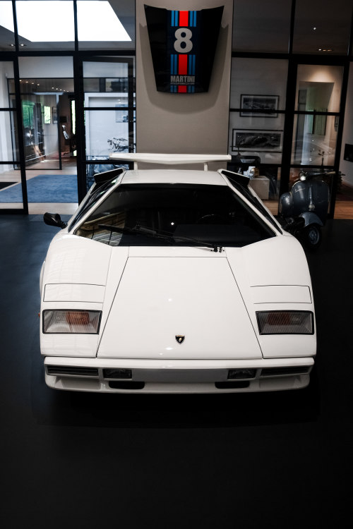 Lamborghini Countach 5000SImage by Valentin aka Valou || IG