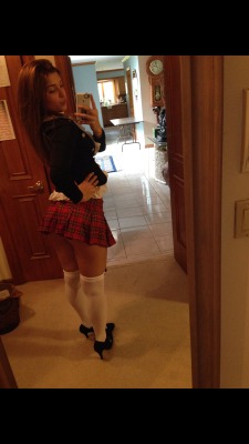 not–your–slut:  Who wants to be my teacher and spank me til I’m sore?(;  My classic school girl fantasy!