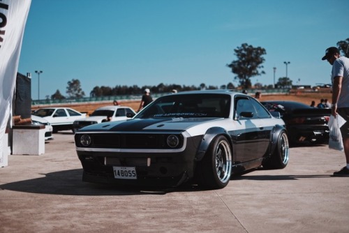 Hard to tell this is an S14.