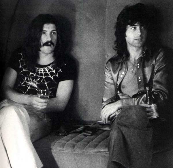 ledzeppelinoutonthetiles:  Led Zeppelin - The Starship The Starship,” as the former