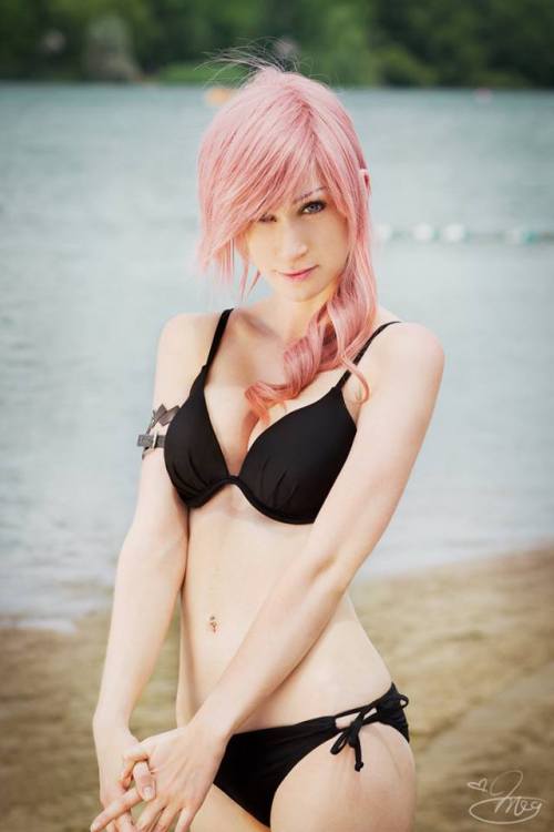 hawkeen:  Lightning, FFXIII