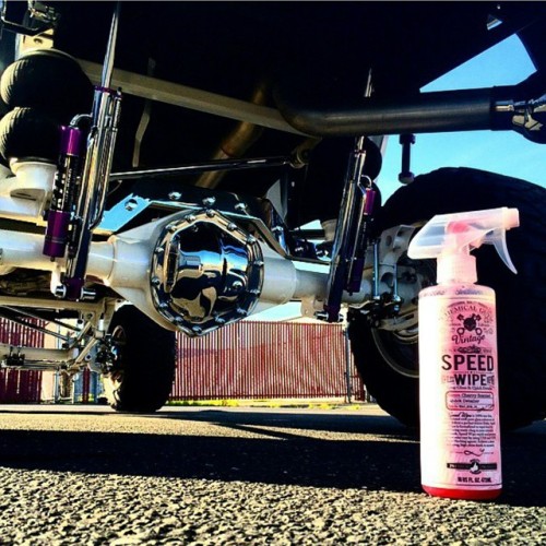 chemicalguys:  Chemical Guys Speed Wax is the best!!! Love it if you ever need your chrome or powder coat clean AND SHINED IT WORKS AMAZING. #TRUCK #chemicalguys #Detailersofinstagram #raised