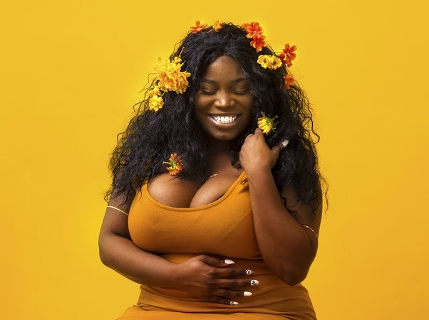 missytobi:  ohheytiananicolej:The sun lives within me ✨💛 I love this!