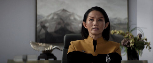 stra-tek:Did Star Trek: Picard (2020) borrow it’s Starfleet insignia from the fan film Star Trek: Ph