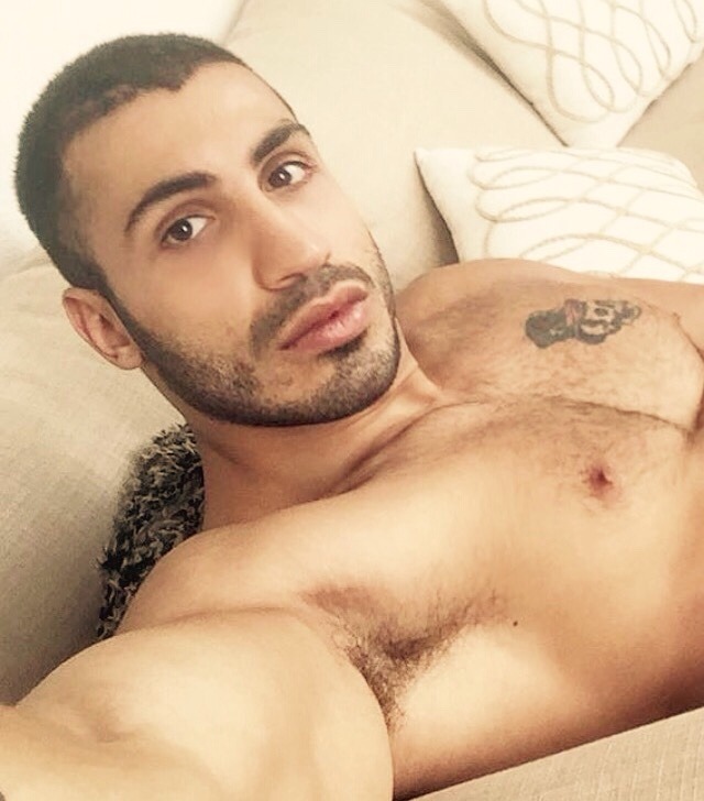 feelix15:  Je Me soumet Aux Arabes…
