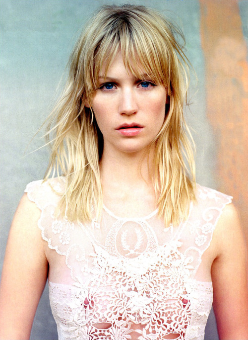 formesdelabeaute:  January Jones  adult photos