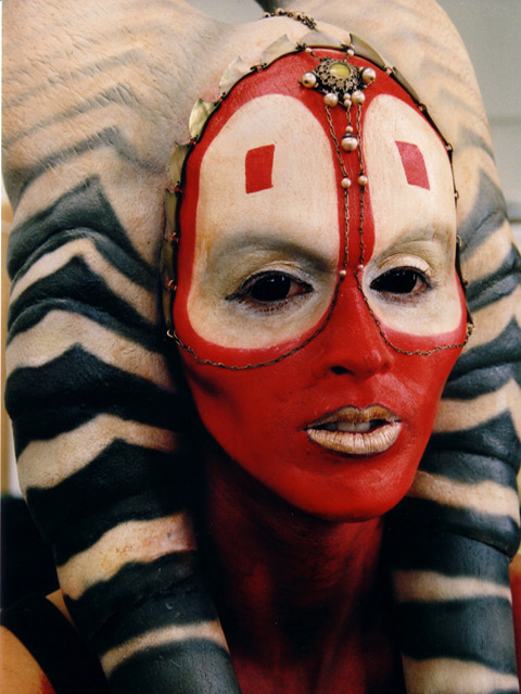 algrnaas:  0neblazeofglory:  Shaak ti makeup - Star Wars Episode II : Attack of the Clones   maleficent!  