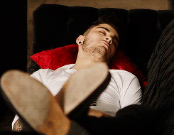 @zaynmalik: &ldquo;Sometimes just the sound of someone’s voice can make you