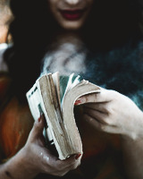theunseeliequeen:  Favorite Little Things → Books 