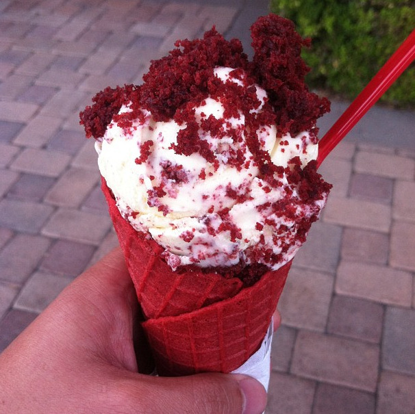 desserts-n-sweets:  foodfoodomfgfood:  Red velvet ice cream, red velvet waffle cone, topped