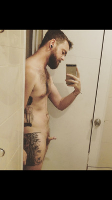 gaysph:  Just got a new submission form @diminutivemen hot, tall and hairy man with a tiny little cock