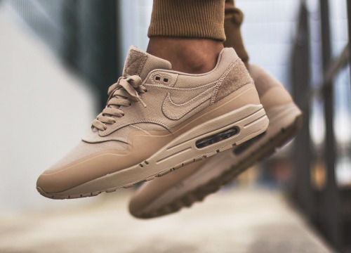 Nike Air Max 1 'Patch Pack' - Sand - 2015 (by... – Sweetsoles Sneakers, kicks and trainers.