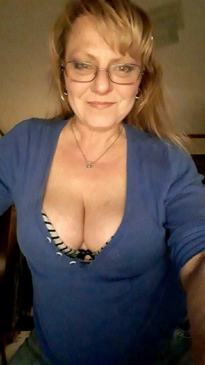 sexy mature wives tumblr