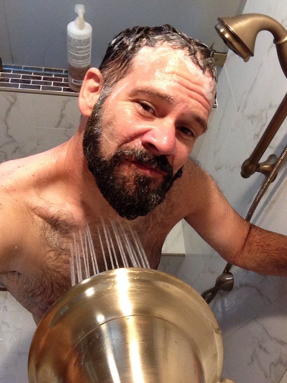 furman2020:  Best part of going away for a few days is trying out a new shower!!