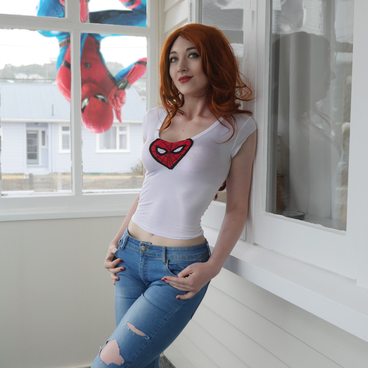 love-cosplaygirls:  Quick cosplay for Valentine’s Day! Mary Jane by Lola V :) [Self]