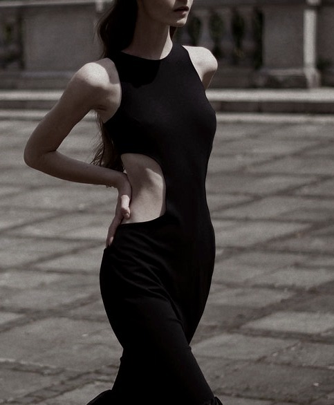 ampersand-et:  kasia jujeczka by pawel widurski. 