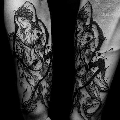 leavebonesexposed:  Some creativity from Carpet Bombing Ink.