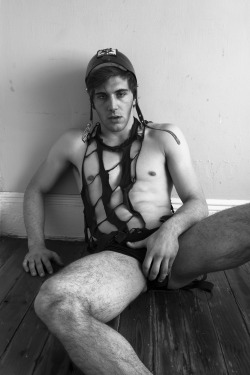 summerdiary:  brettlindell:  Robby, NYC Photographed