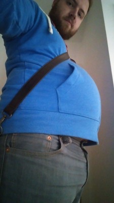 xplodan:  bloateduk:  This hoodie always makes me feel like I’m being tightly hugged. :D … :I      It makes me think you’re gonna need shorts in a larger size or two next Spring.:)