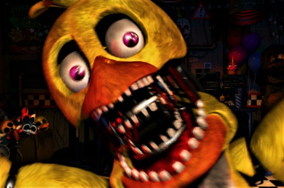 Withered chica actually scares me 😳 #foryou #viral #tiktok #fnaf #ult