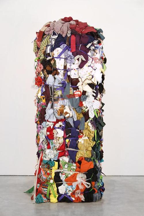 Shinique Smith
Bale Variant No. 0020
2011
Clothing, fabric, paper, ribbon and found objects
79 x 30 x 30 inches